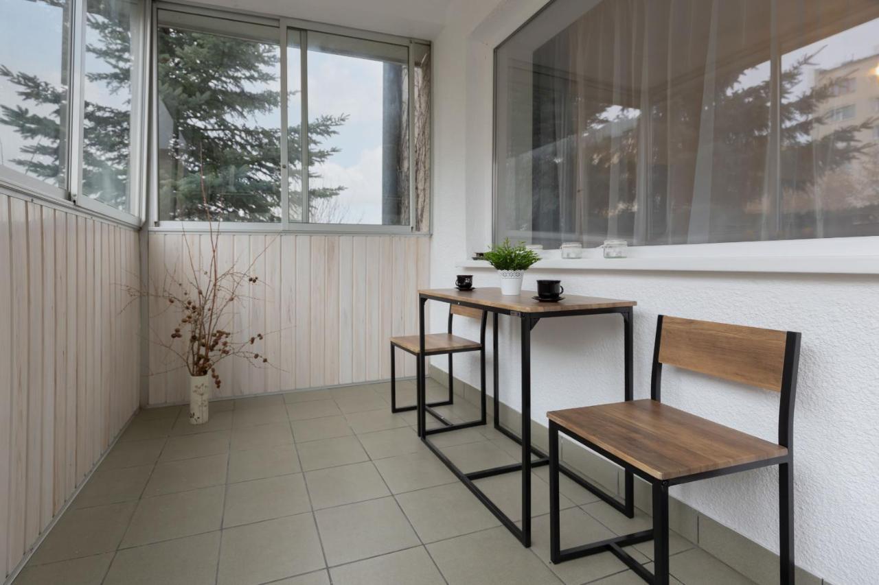 Family Apartment Bogatynska Bemowo By Noclegi Renters Varsovie Extérieur photo